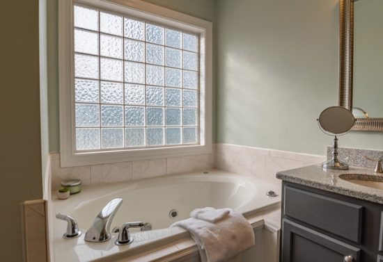 5 Ways to Decorate For Next to Nothing